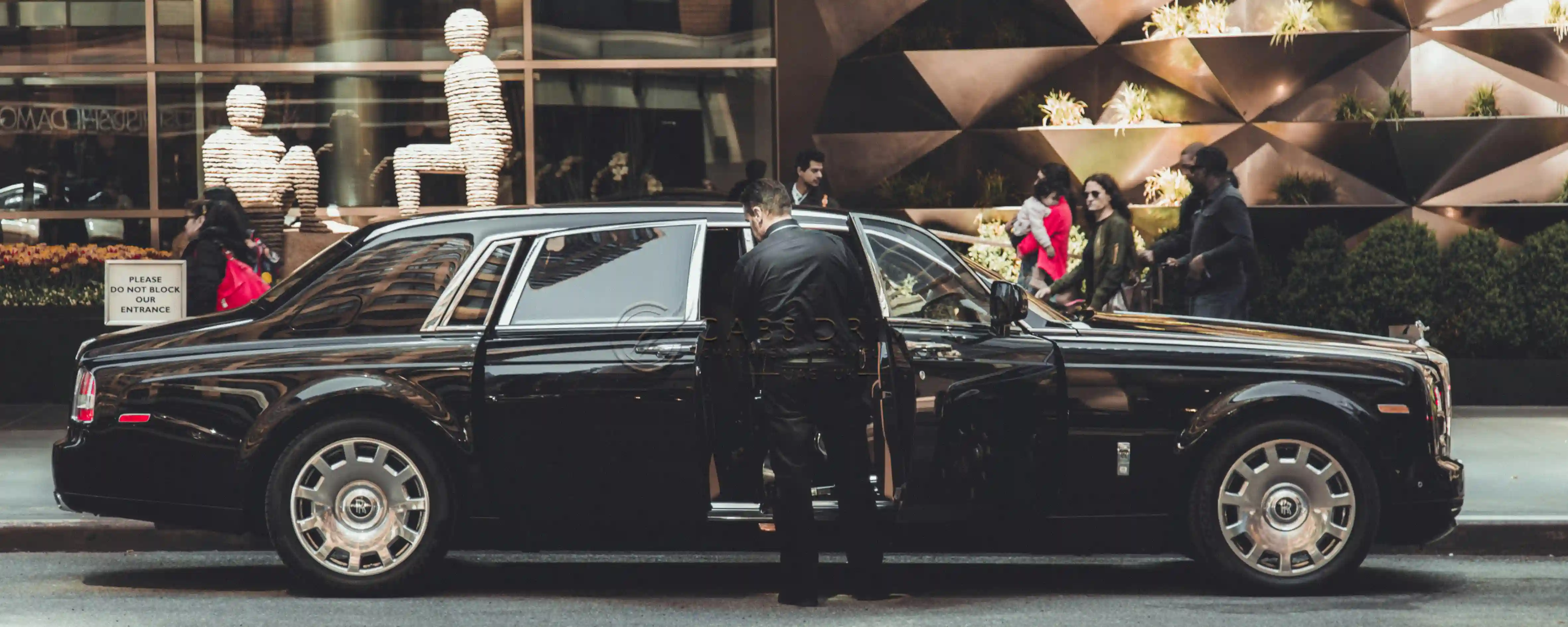 Experience seamless transportation in Dubai with Cabs Driver. From airport transfers to corporate events, we offer top-notch chauffeur services and luxury vehicles. Book now!